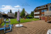 Garten - Flexibles Zweifamilienhaus in Garbsen – In zentraler, familienfreundlicher Lage
