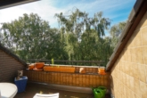 Dachterrasse 2. Ebene - Großzügige 4-Zimmer-Maisonette mit 2 Balkonen, Dachterrasse & Garage in Garbsen-Berenbostel