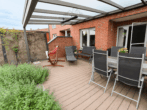 Terrasse - Familienfreundliches Reihenhaus mit Kamin, Garten und überdachter Terrasse in Garbsen-Osterwald