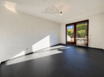 Schlafzimmer - Sonnige 2-Zimmer-Wohnung mit Terrasse und Gartenanteil in Garbsen