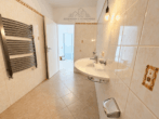 Badezimmer - Sonnige 2-Zimmer-Wohnung mit Terrasse und Gartenanteil in Garbsen