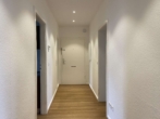 Flur - Großzügige 3-Zimmer-Wohnung mit Balkon in Vahrenwald/List