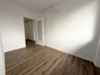 Kinderzimmer - Sanierte 4-Zimmer-Wohnung mit Balkon in Langenhagen
