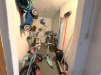 Fahrradkeller - Sanierte 4-Zimmer-Wohnung mit Balkon in Langenhagen