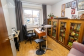 Büro - Modernes Wohnglück in der Calenberger Neustadt: 4 Zimmer, Luxus-Bäder & TG-Stellplatz