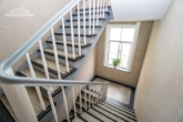 Treppenhaus - Wohnen im Altbau zwischen Eilenriede und Maschsee – hohe Decken und zwei Balkone in der Südstadt
