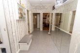 Flur - Gemütliche 2-Zimmer-Erdgeschosswohnung mit Blick ins Grüne