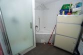 Badezimmer - Vermietete Gewerbeeinheit in den Geibelhöfen – Kapitalanlage in begehrter Südstadtlage