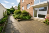 Haustür - 3-Zimmer-Wohnung mit Balkon, Garage und guter Raumaufteilung in Alt-Garbsen