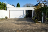 Bild - Gepflegter Bungalow mit Garten, Terrasse, Doppelgarage und Kamin in Grasdorf