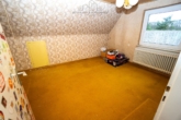 OG Kinderzimmer - Einfamilienhaus auf Grundstück in Feldrandlage – 1.140 m² mit großem Neubaupotenzial