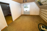 OG Kinderzimmer - Einfamilienhaus auf Grundstück in Feldrandlage – 1.140 m² mit großem Neubaupotenzial