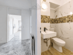Gäste WC - Helle 3-Zimmer-Wohnung im Ihme Zentrum mit Weitblick, Balkon & Erstbezug nach Sanierung