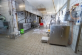 Schlachterei - Vielseitige Schlachterei mit großer Wohnung, modernem Betriebsgelände und Entwicklungspotenzial