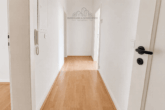 Flur - 2-Zimmer-Wohnung mit Altbau-Charme im Erdgeschoss in Hannover-List