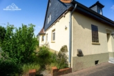 Vorgarten - Großzügiges Einfamilienhaus mit Potenzial in Peine
