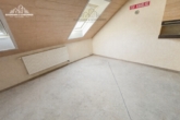 Kinderzimmer 2 - mittels KI leergeräumt - Reihenmittelhaus mit Terrasse und Garten in Garbsen