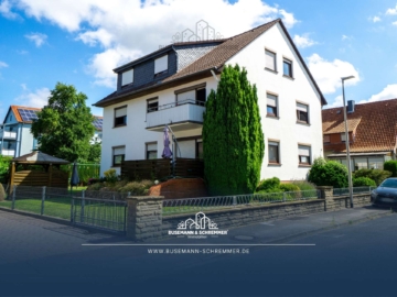 Gepflegtes Mehrfamilienhaus mit 3 Wohneinheiten – attraktive Kapitalanlage in Wunstorf, 31515 Wunstorf, Mehrfamilienhaus