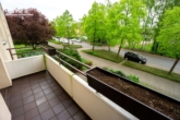 Balkon - Großzügige 3,5-Zimmer-Wohnung mit Terrasse und Balkon in zentraler Lage von Garbsen