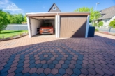 Doppelgarage - Doppelhaushälfte mit großem Garten, Doppelgarage & ausgebautem Keller in Hannover-Misburg
