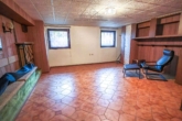 Hobbyraum - Großzügige 4-Zimmer-Wohnung mit Hobbyraum & Tiefgaragenstellplatz in Garbsen