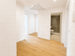 Flur - Sanierte 2-Zimmer-Wohnung mit Balkon und Stellplatz in Berenbostel
