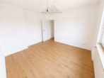 Schlafzimmer - Sanierte 2-Zimmer-Wohnung mit Balkon und Stellplatz in Berenbostel
