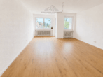 Wohnzimmer - Sanierte 2-Zimmer-Wohnung mit Balkon und Stellplatz in Berenbostel