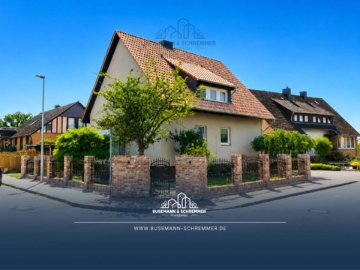 Modernisiertes Einfamilienhaus mit Pool, PV-Anlage & Ausbaupotenzial in Garbsen-Havelse, 30823 Garbsen, Einfamilienhaus